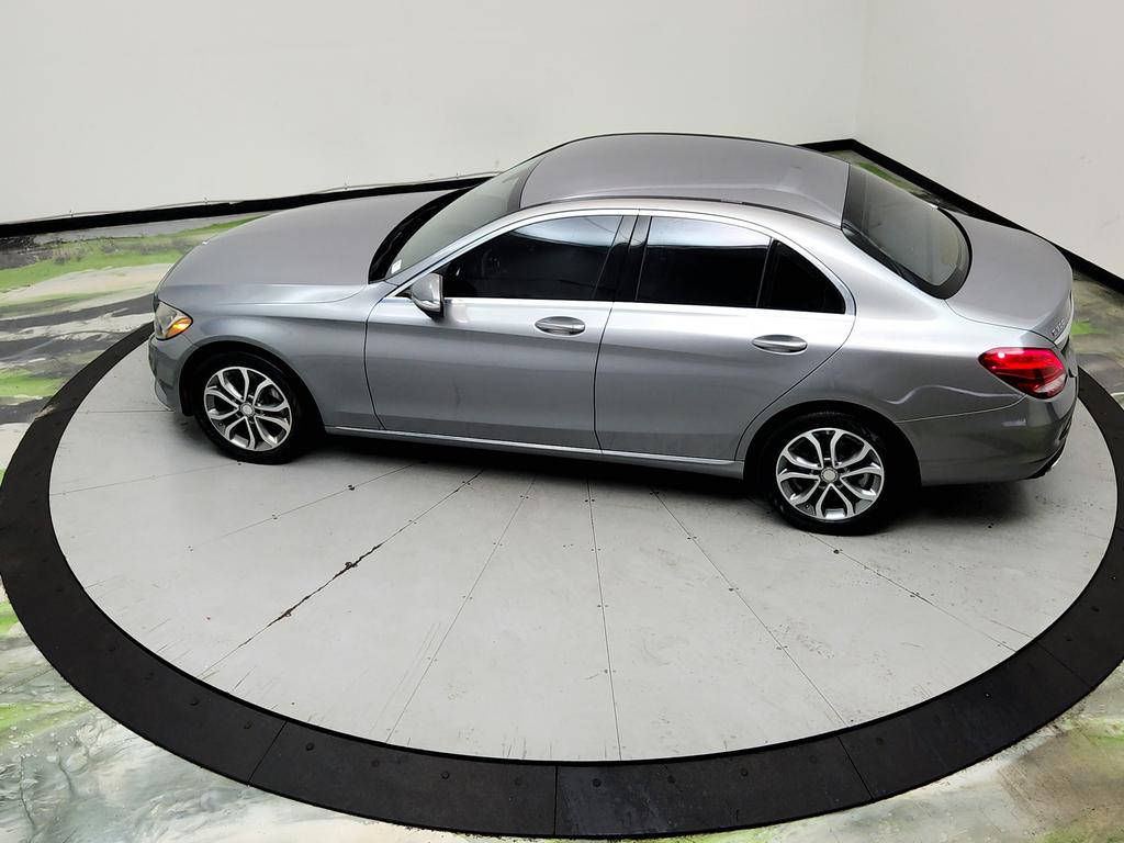 2015 Mercedes-Benz C-Class - $9,895