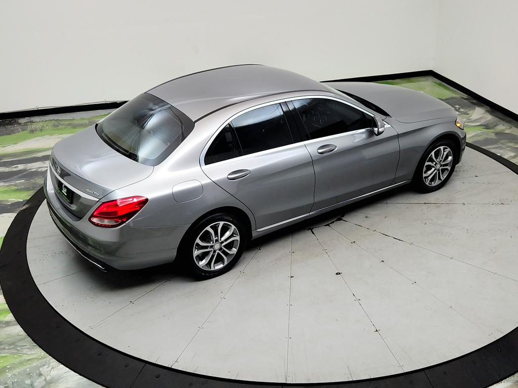 2015 Mercedes-Benz C-Class - $9,895