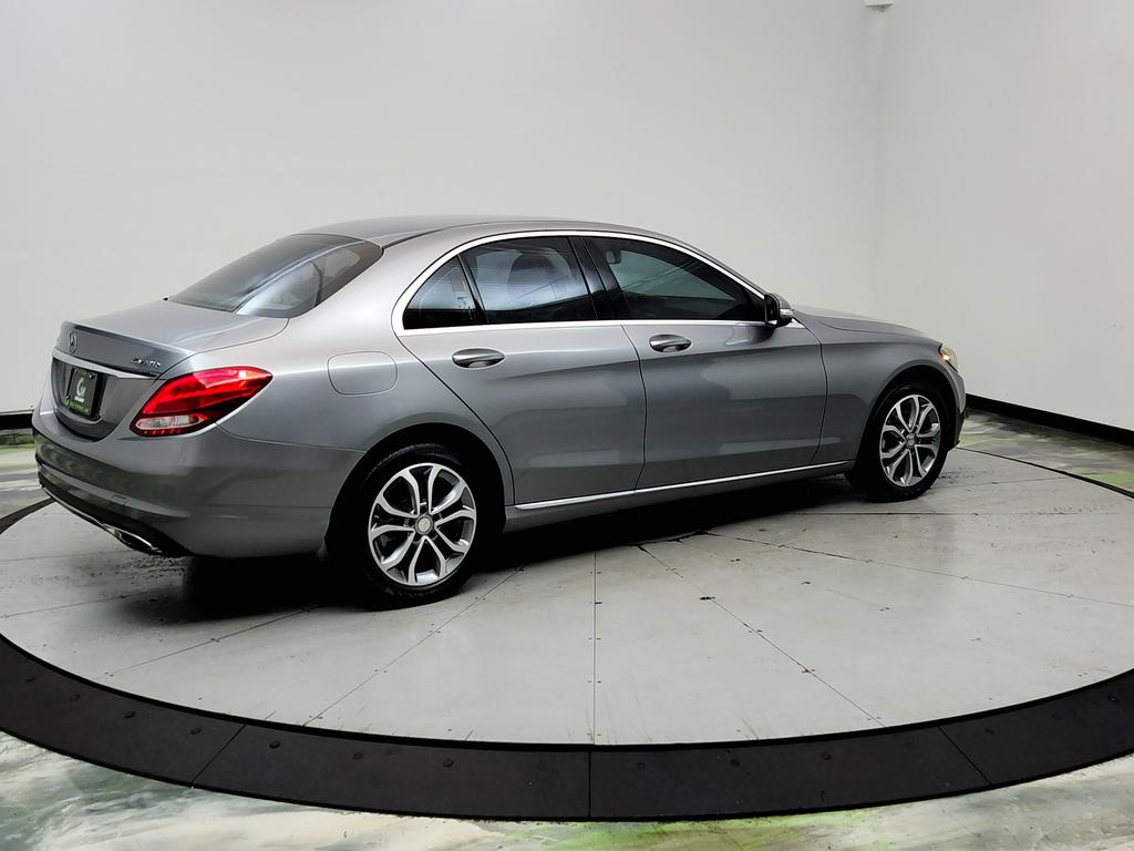 2015 Mercedes-Benz C-Class - $9,895