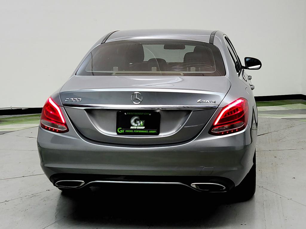 2015 Mercedes-Benz C-Class - $9,895