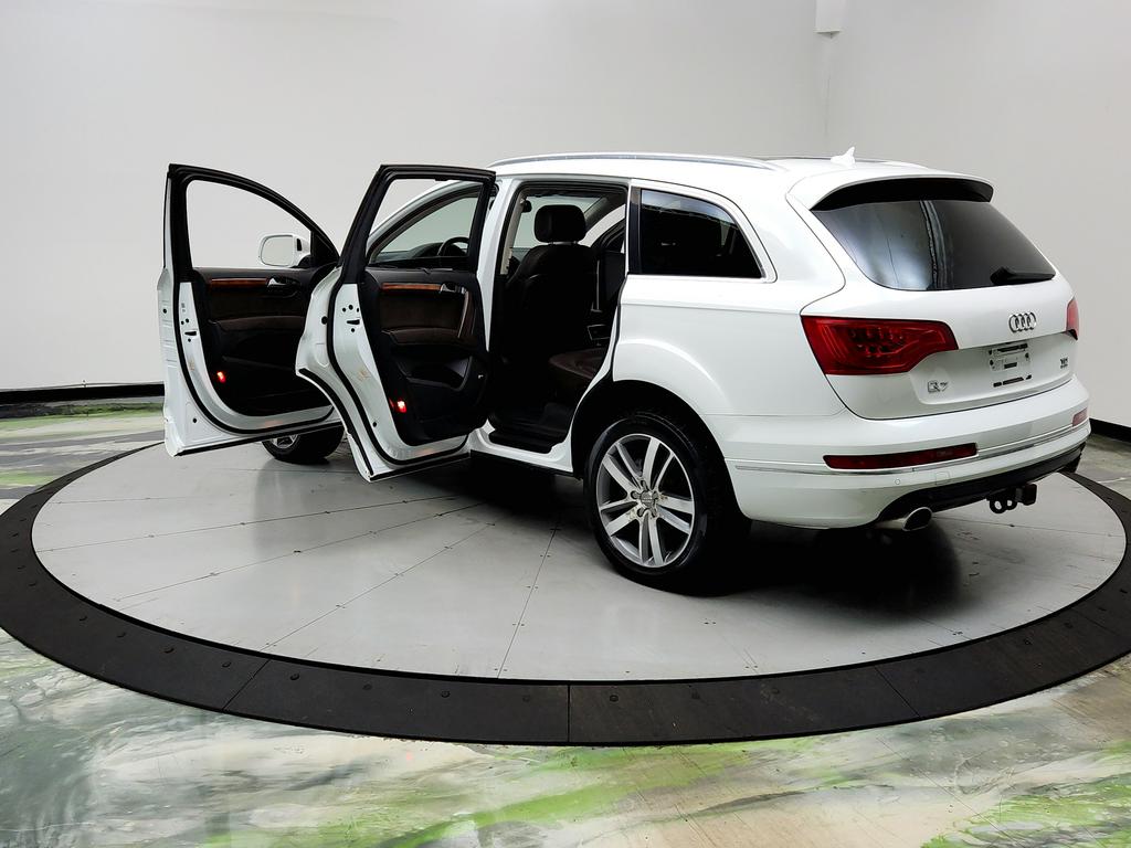 2014 Audi Q7 - $9,950
