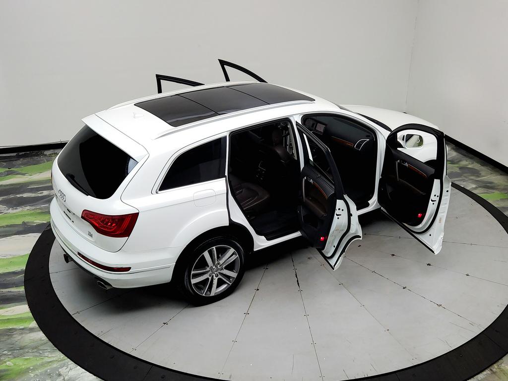 2014 Audi Q7 - $9,950
