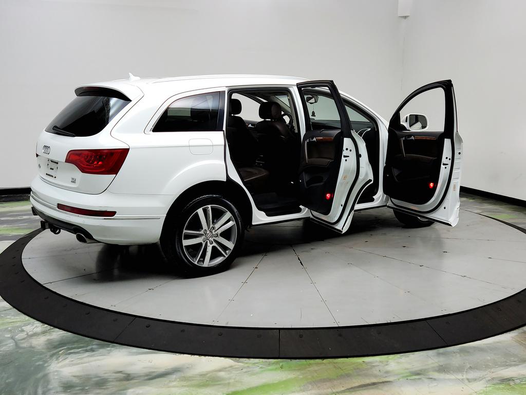 2014 Audi Q7 - $9,950