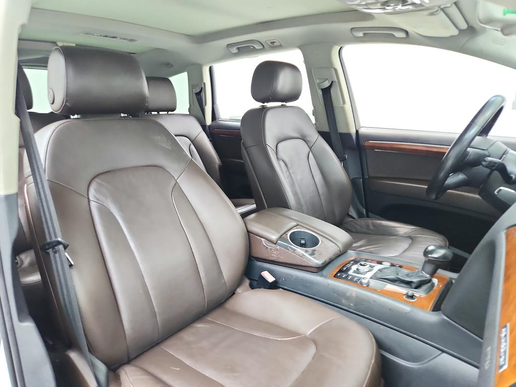2014 Audi Q7 - $9,950