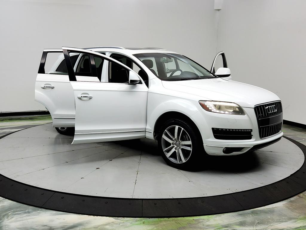 2014 Audi Q7 - $9,950