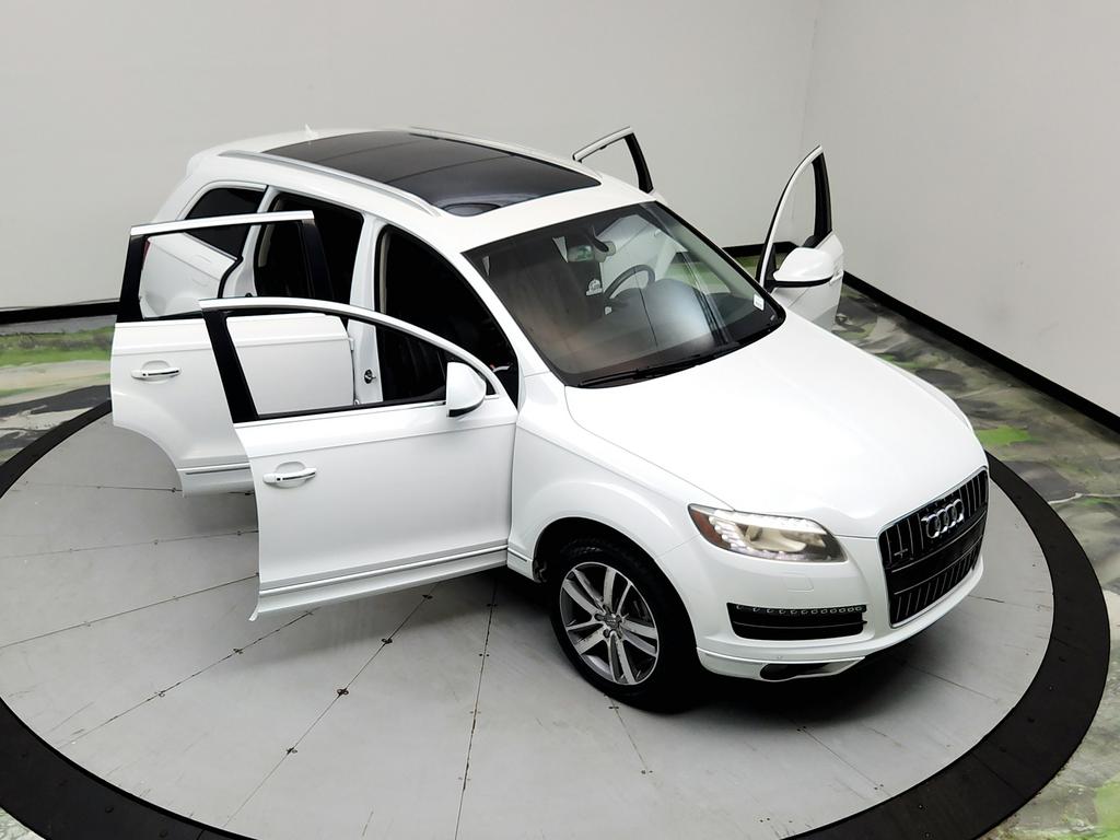 2014 Audi Q7 - $9,950