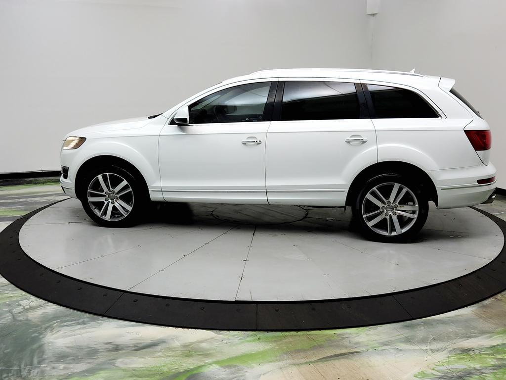 2014 Audi Q7 - $9,950