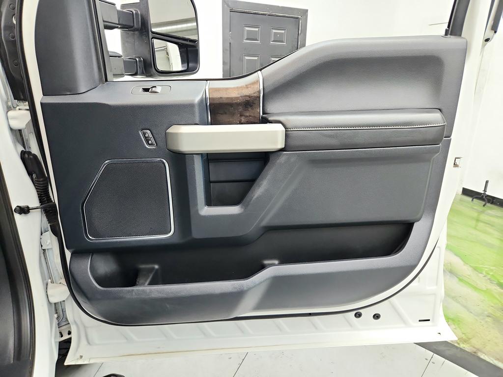 2022 Ford F-250 - $57,645