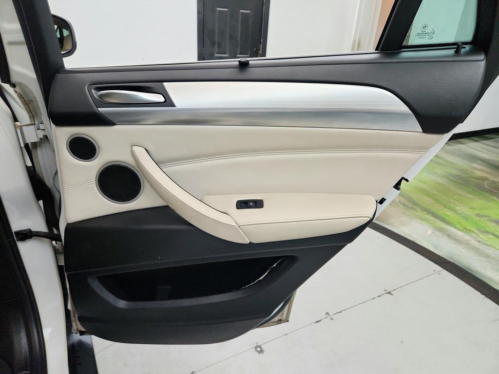 2013 BMW X6 - $6,845
