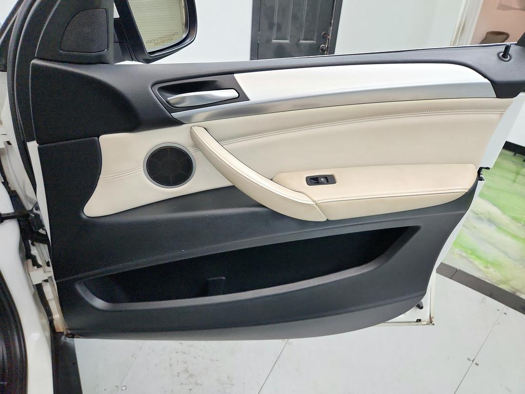 2013 BMW X6 - $6,845