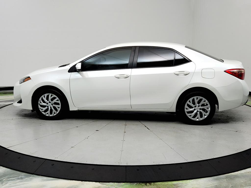 2019 Toyota Corolla - $8,945
