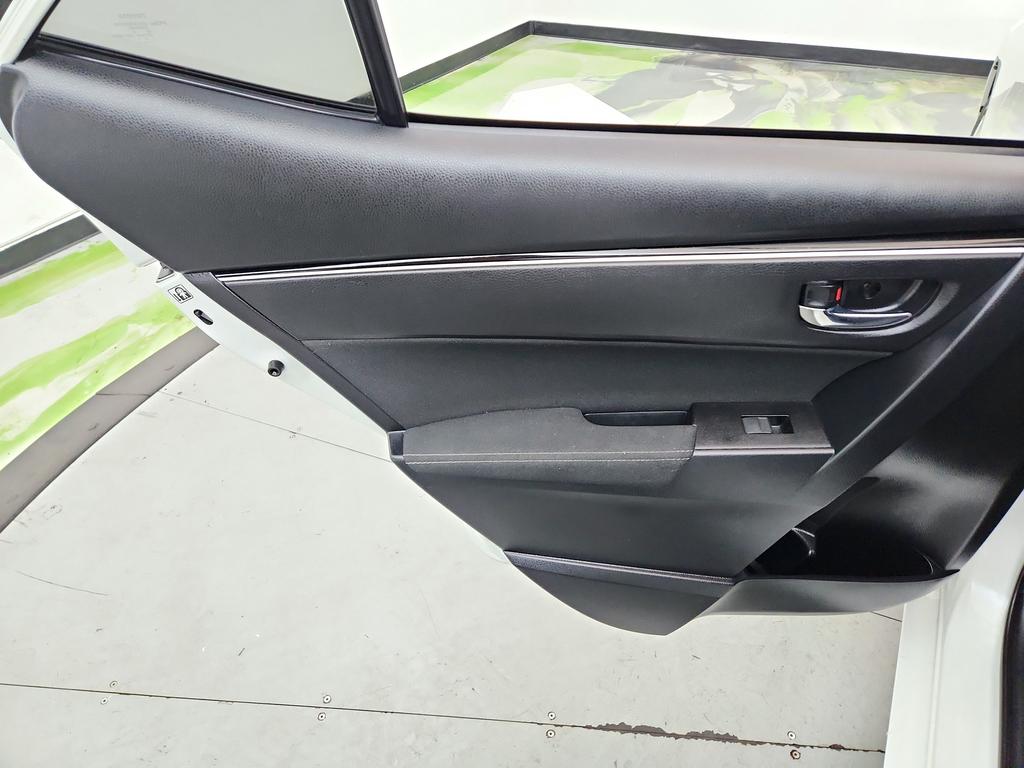 2019 Toyota Corolla - $8,945