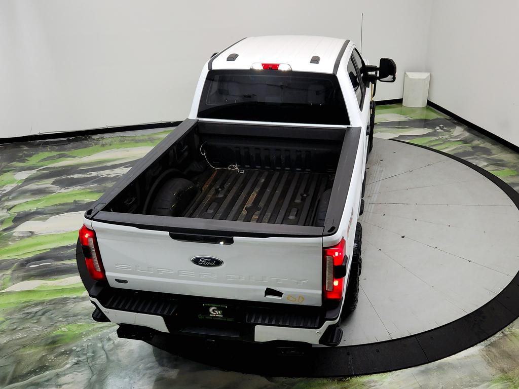 2023 Ford F-350 - $40,795