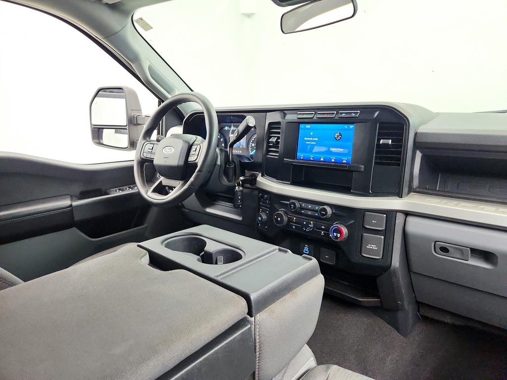 2023 Ford F-350 - $40,795