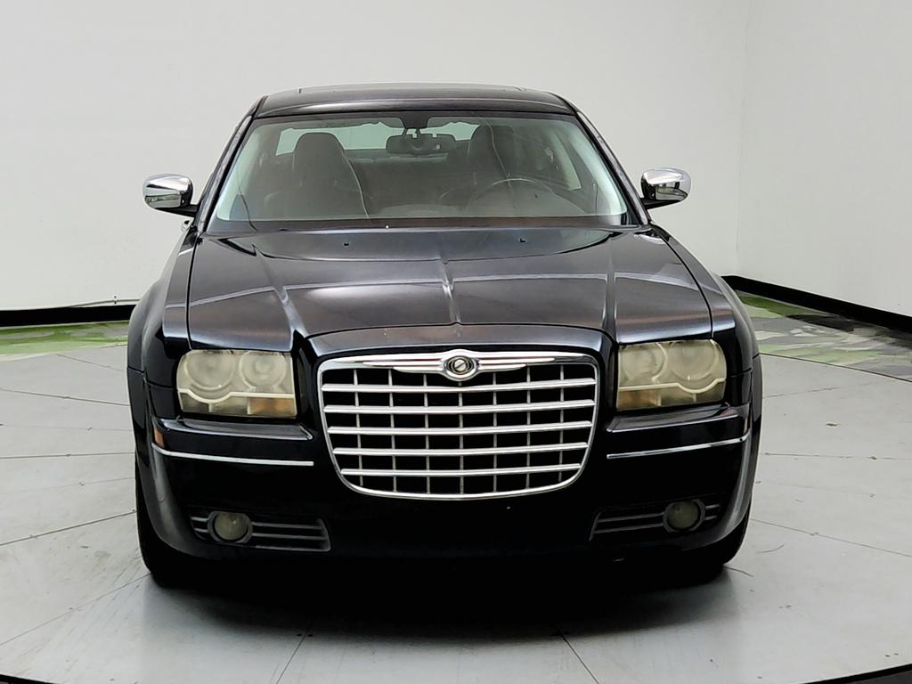 2010 Chrysler 300 - $6,995