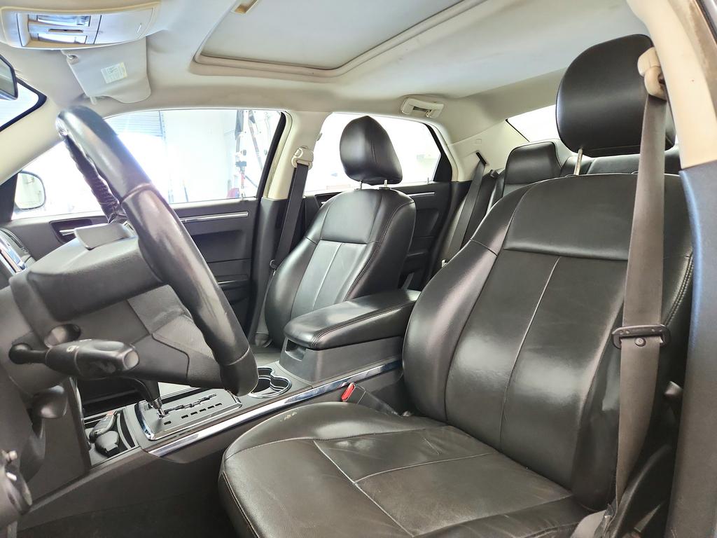 2010 Chrysler 300 - $6,995