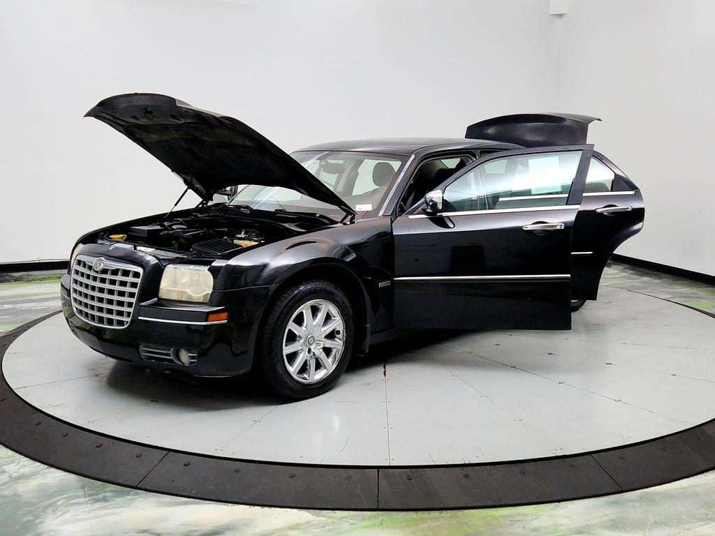 2010 Chrysler 300 - $6,995