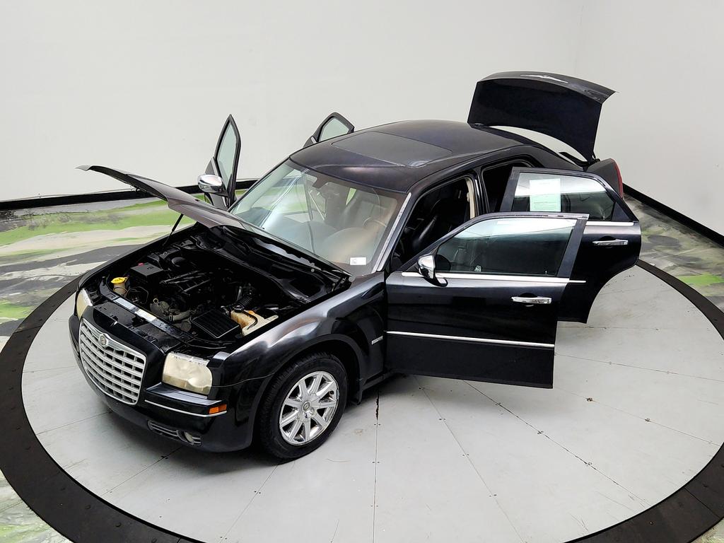 2010 Chrysler 300 - $6,995