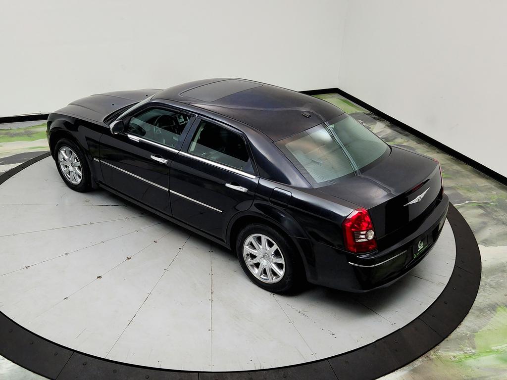 2010 Chrysler 300 - $6,995