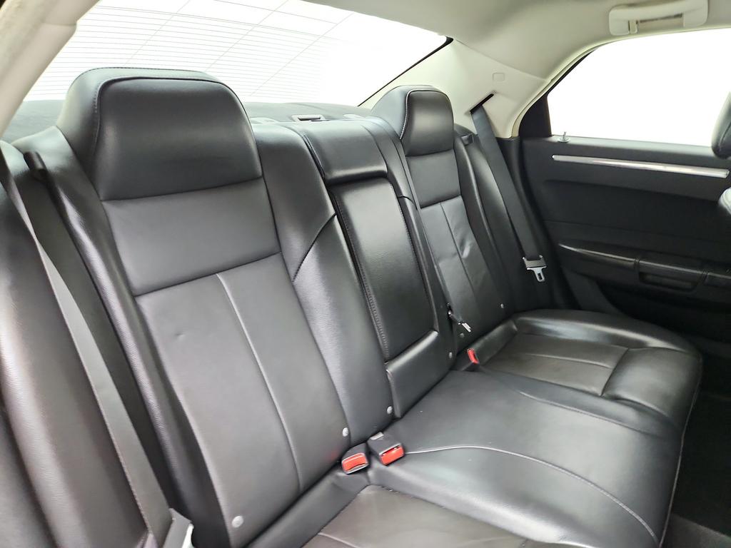 2010 Chrysler 300 - $6,995