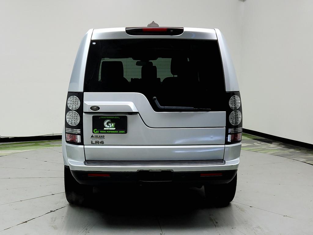 2016 Land Rover LR4 - $8,395
