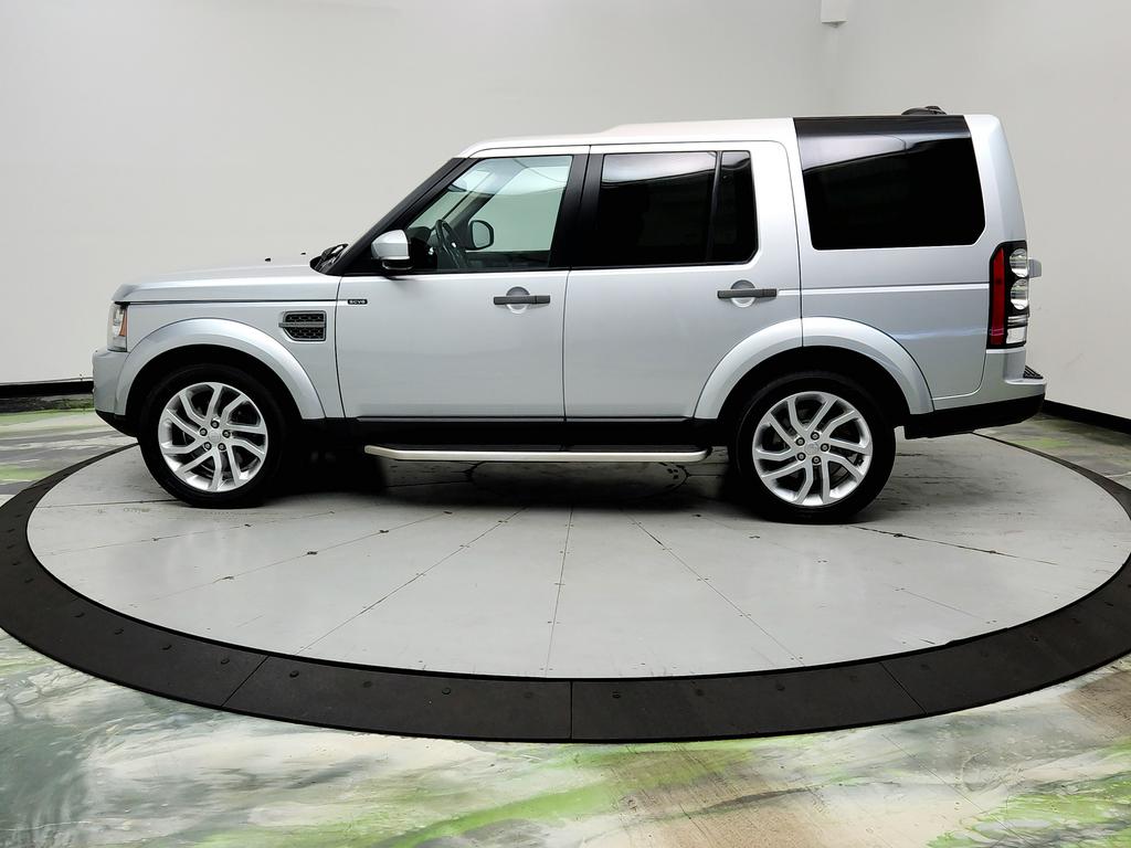 2016 Land Rover LR4 - $8,395