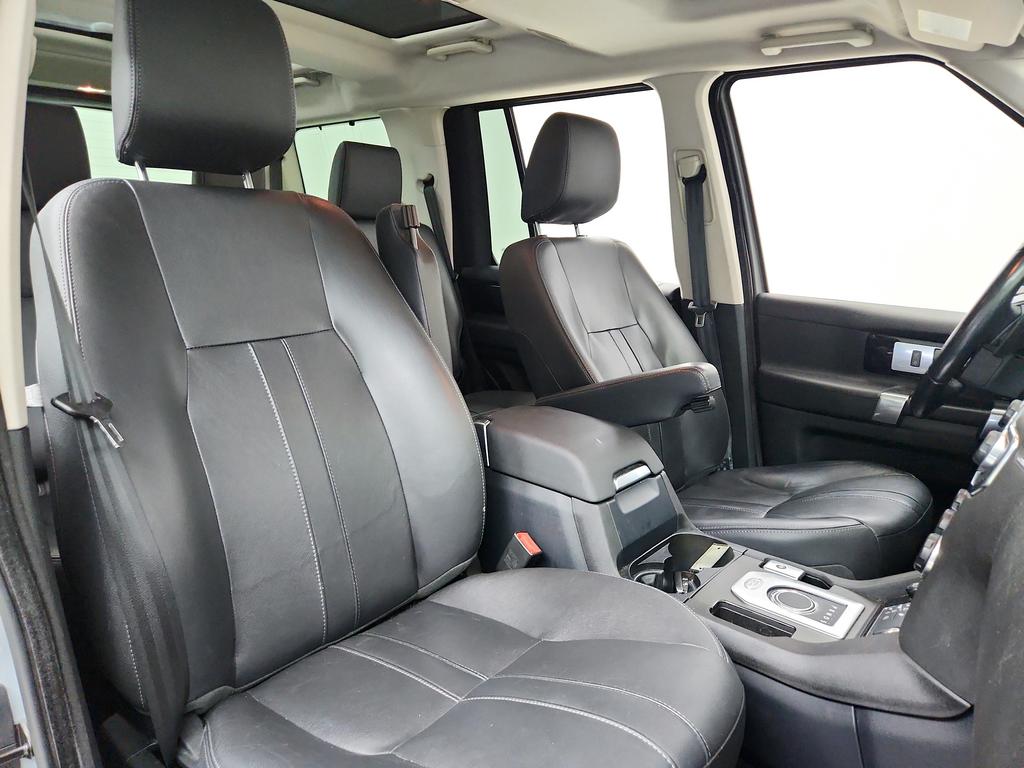 2016 Land Rover LR4 - $8,395