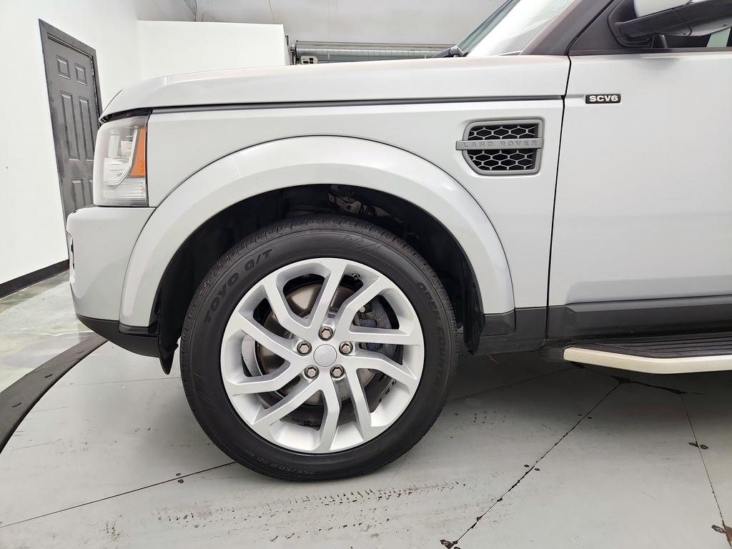 2016 Land Rover LR4 - $8,395