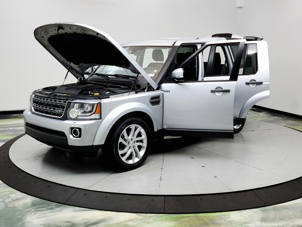 2016 Land Rover LR4 - $8,395