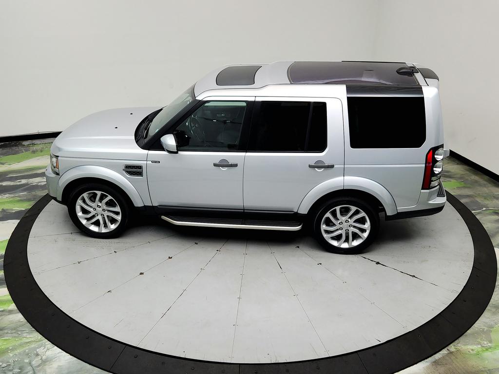 2016 Land Rover LR4 - $8,395