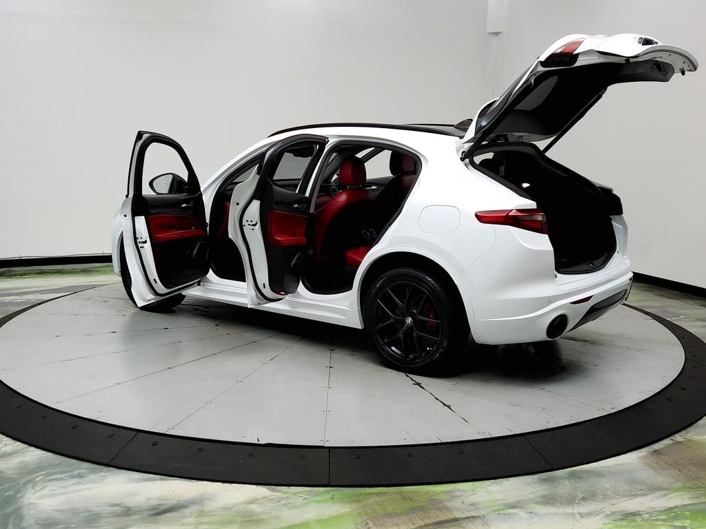 2020 Alfa Romeo Stelvio - $11,495
