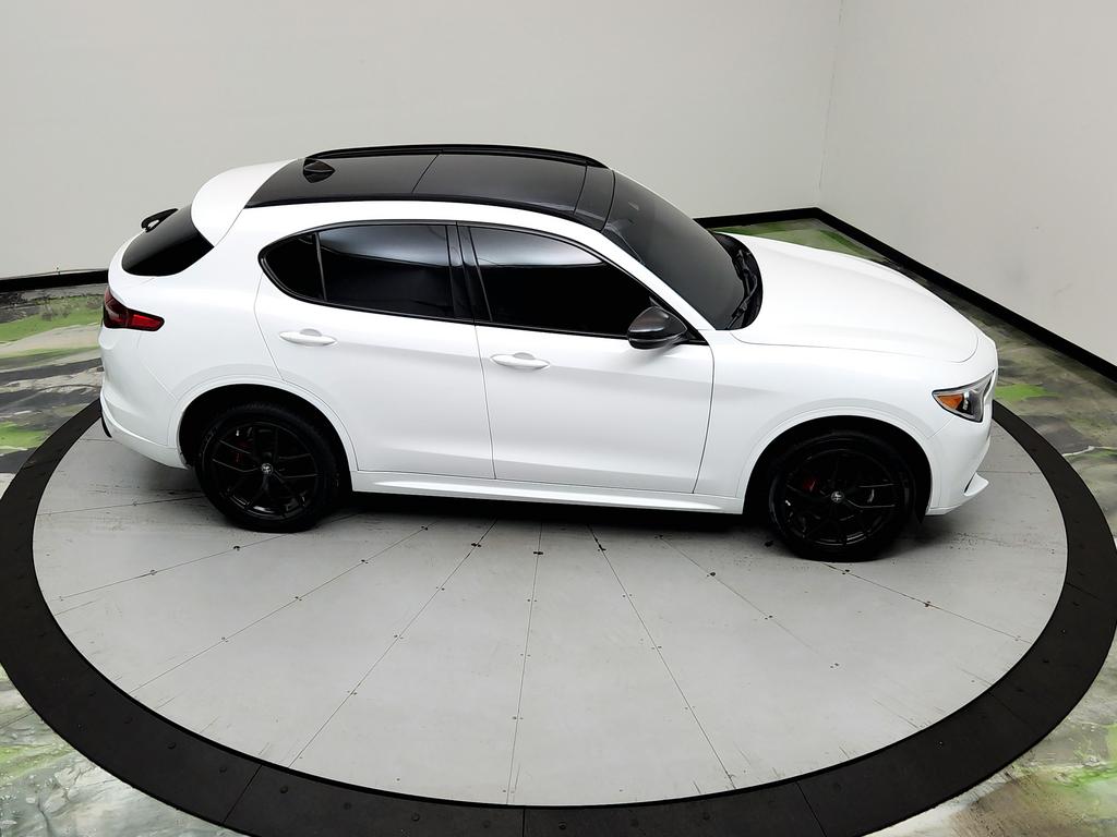 2020 Alfa Romeo Stelvio - $11,495