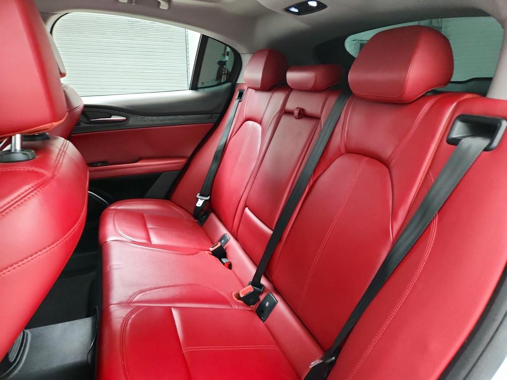 2020 Alfa Romeo Stelvio - $11,495