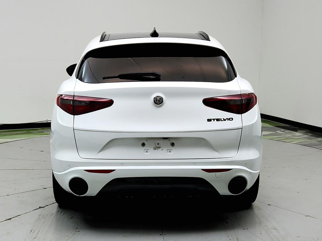 2020 Alfa Romeo Stelvio - $11,495