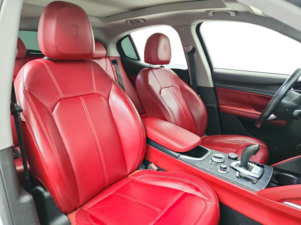 2020 Alfa Romeo Stelvio - $11,495