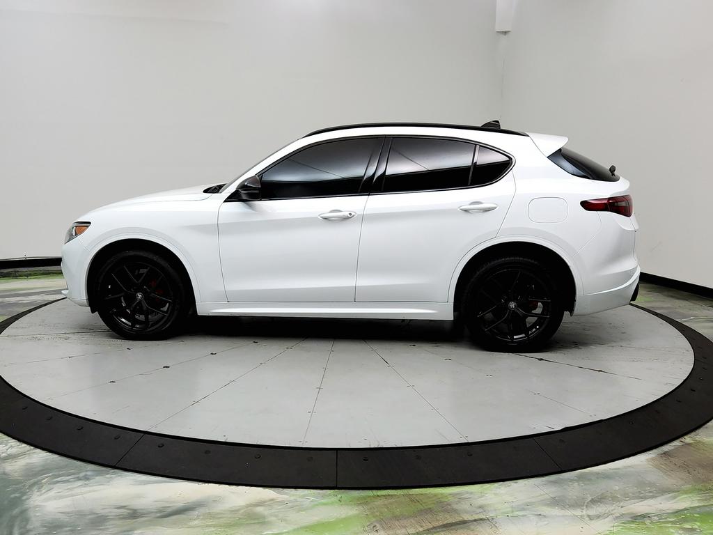 2020 Alfa Romeo Stelvio - $11,495
