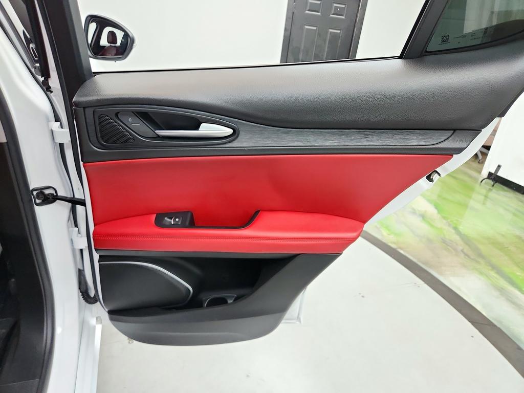 2020 Alfa Romeo Stelvio - $11,495