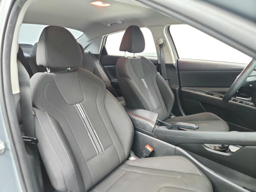 2022 Hyundai Elantra - $11,625