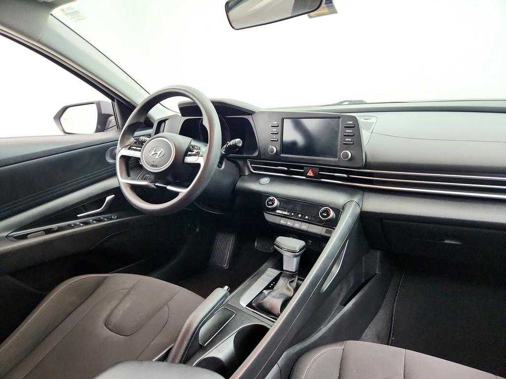 2022 Hyundai Elantra - $11,625