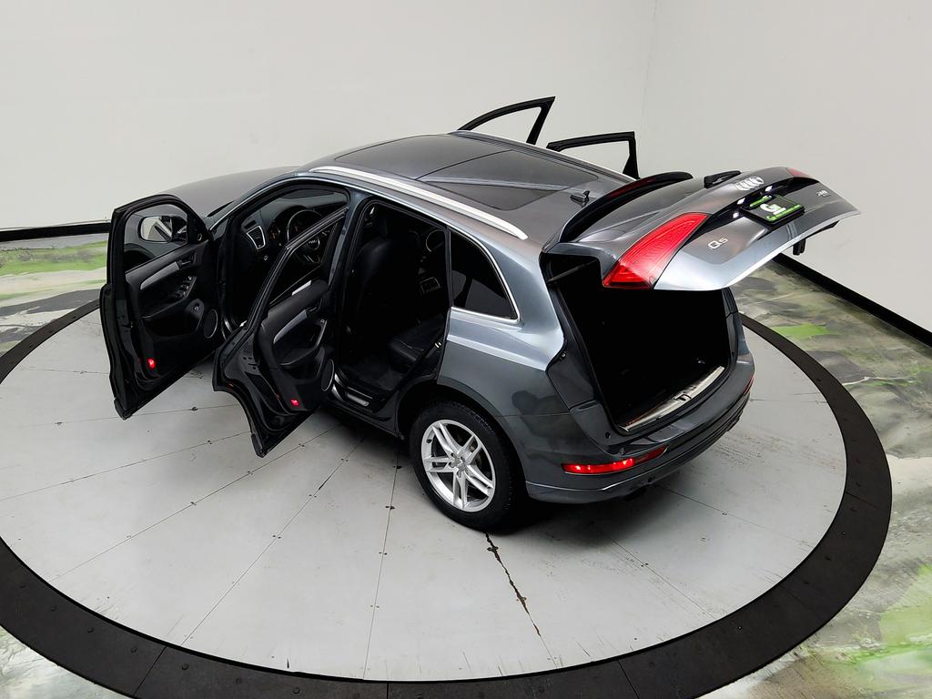 2015 Audi Q5 - $8,495