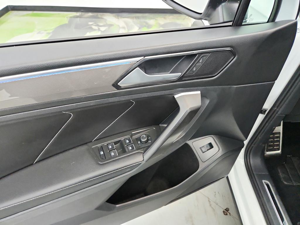 2022 Volkswagen Tiguan - $15,950