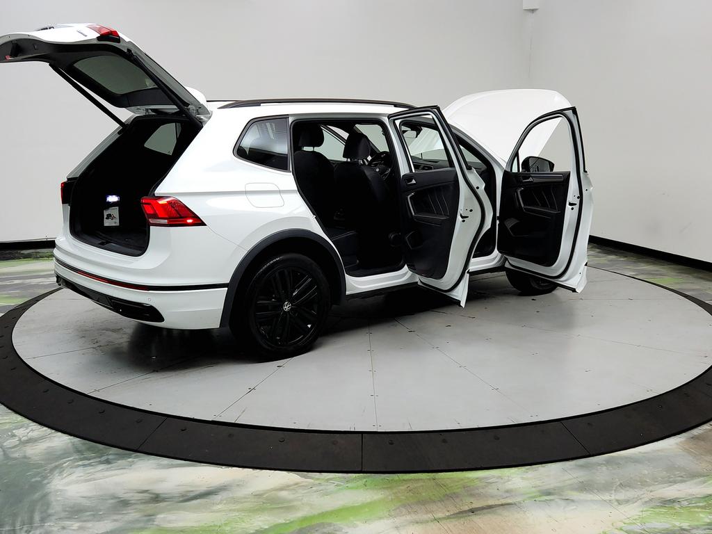 2022 Volkswagen Tiguan - $15,950