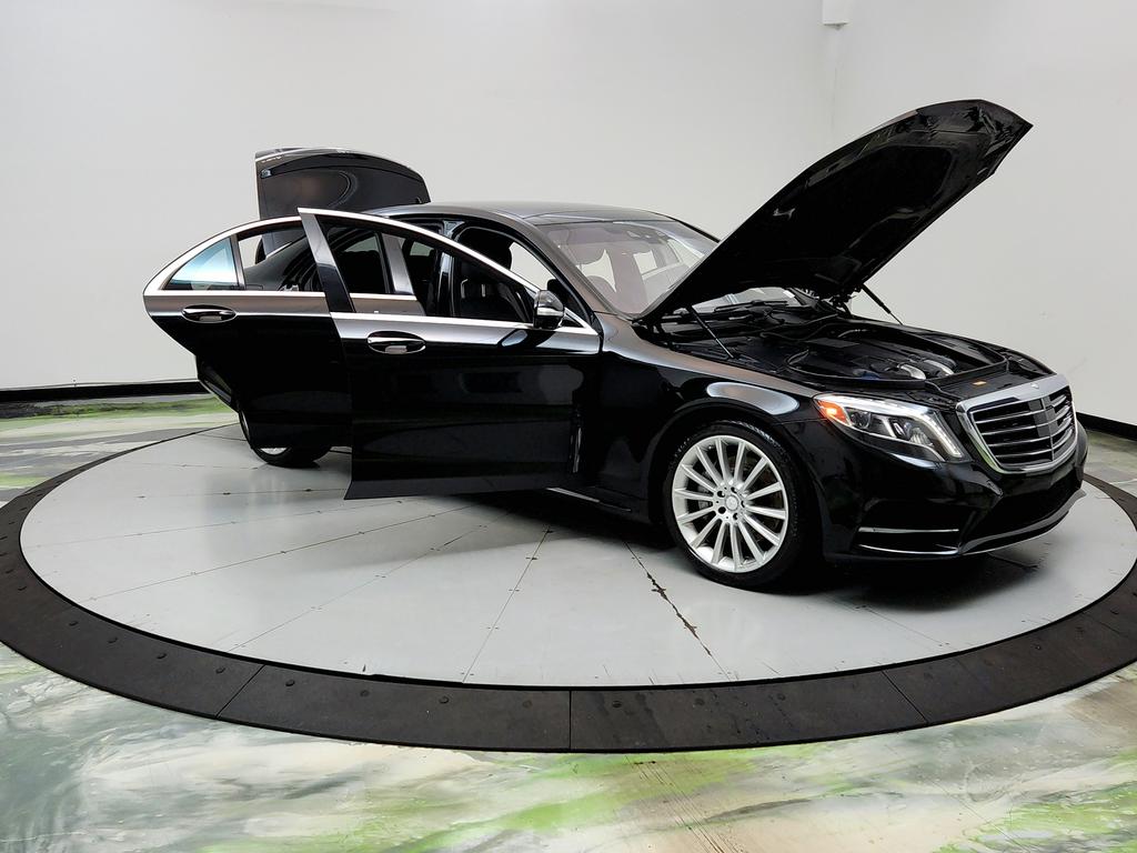 2017 Mercedes-Benz S-class - $19,950