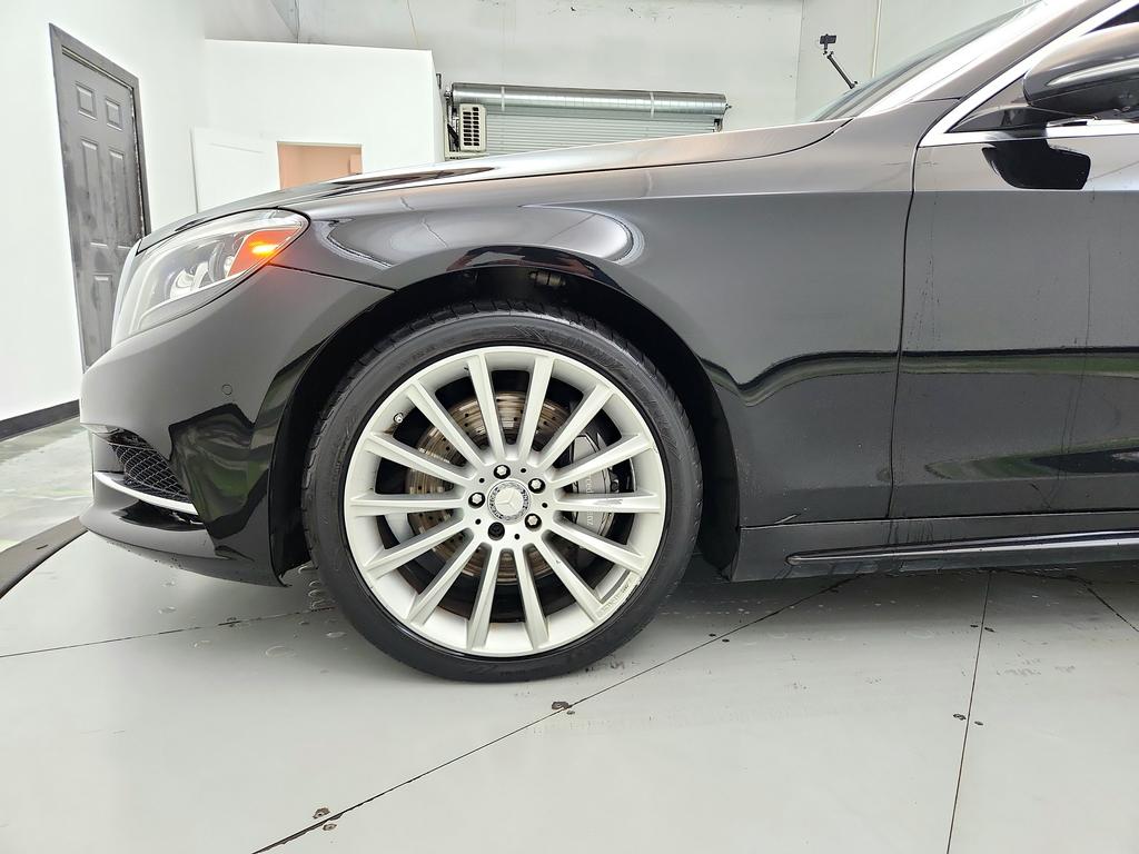 2017 Mercedes-Benz S-class - $19,950