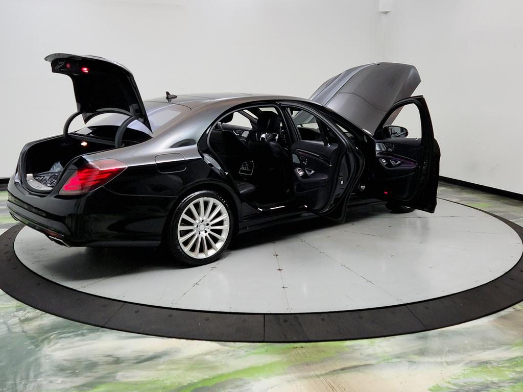 2017 Mercedes-Benz S-class - $19,950