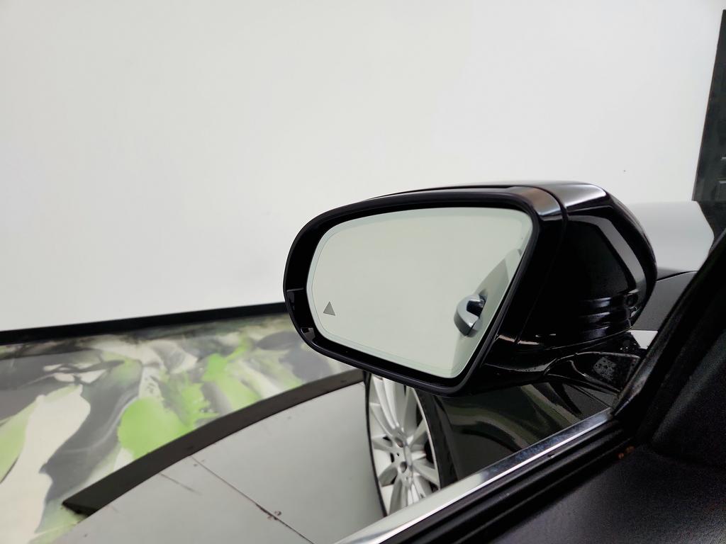 2017 Mercedes-Benz S-class - $19,950