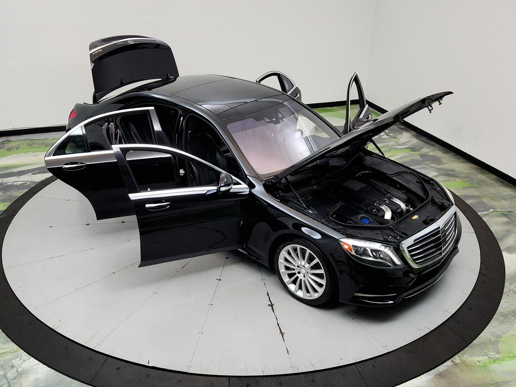 2017 Mercedes-Benz S-class - $19,950