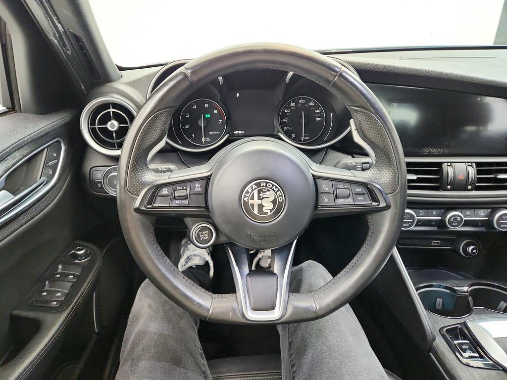 2023 Alfa Romeo Giulia - $17,950