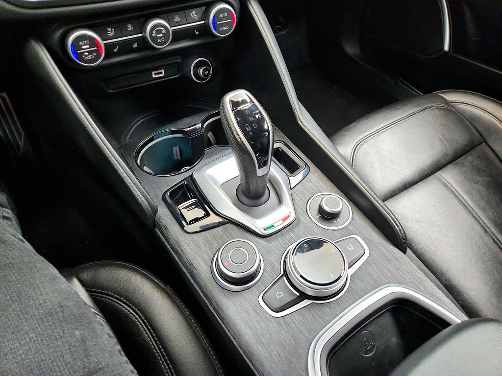 2023 Alfa Romeo Giulia - $17,950