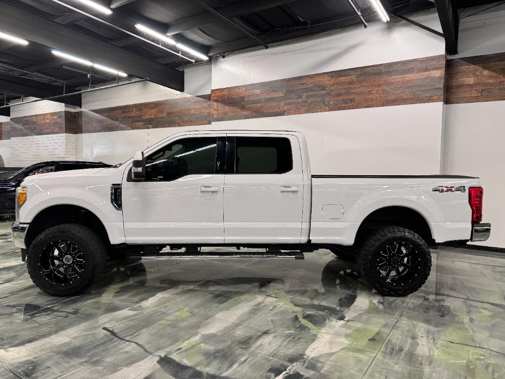 2017 Ford F250sd Lariat photo